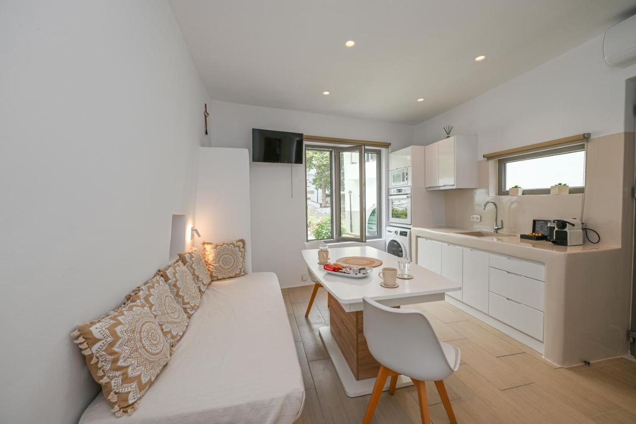 Le Petit Ενα Μικρό Αλλά Όμορφο Σπίτι Apartment Steni Bagian luar foto